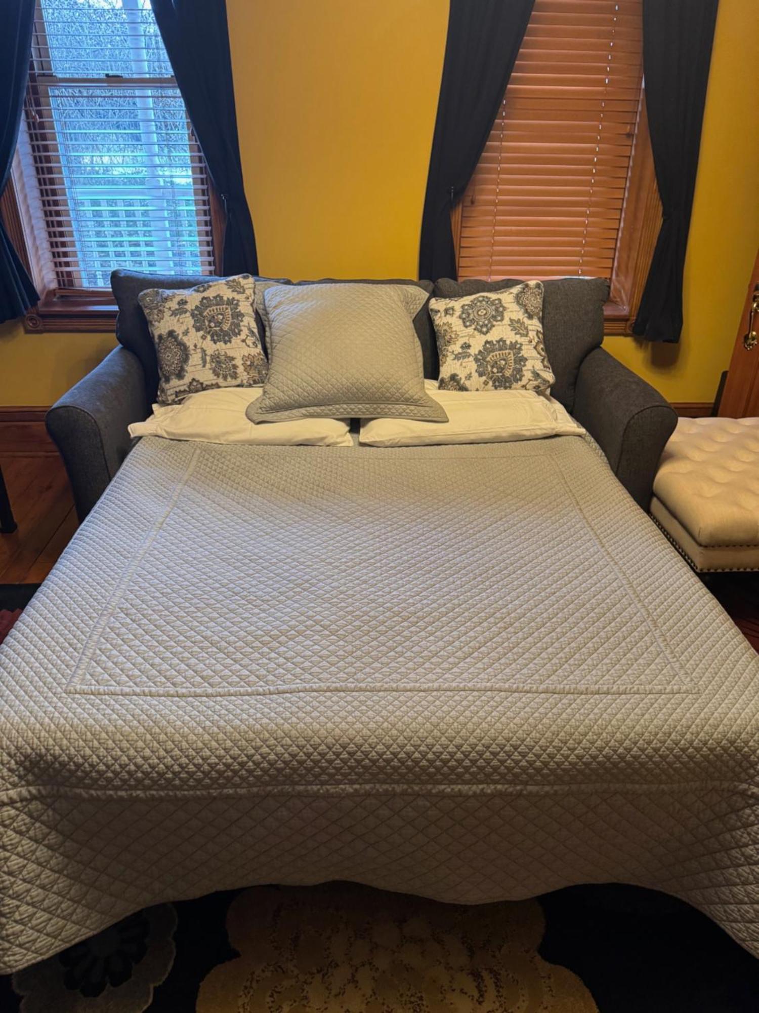 South Broadway Manor B&B - Near Fallingwater, Ohiopyle State Park, Hiking & Biking Trails Gap Scottdale エクステリア 写真