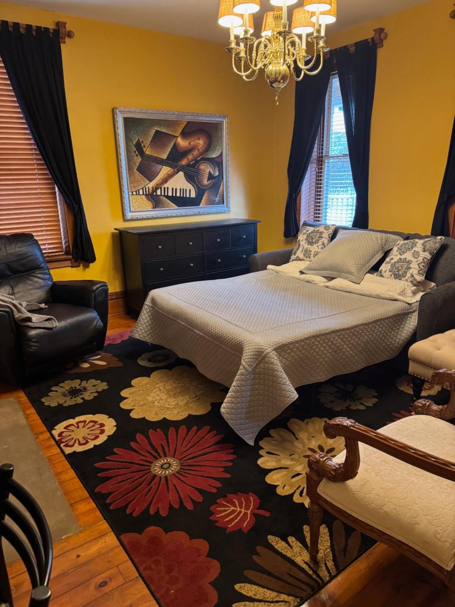 South Broadway Manor B&B - Near Fallingwater, Ohiopyle State Park, Hiking & Biking Trails Gap Scottdale エクステリア 写真