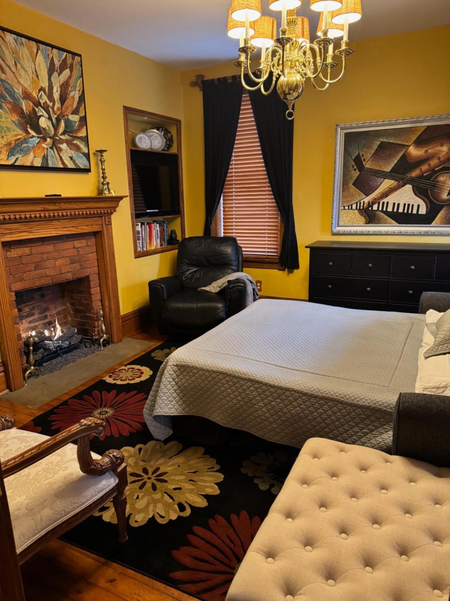 South Broadway Manor B&B - Near Fallingwater, Ohiopyle State Park, Hiking & Biking Trails Gap Scottdale エクステリア 写真