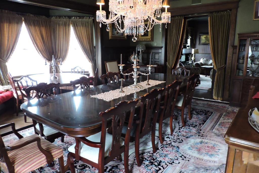 South Broadway Manor B&B - Near Fallingwater, Ohiopyle State Park, Hiking & Biking Trails Gap Scottdale エクステリア 写真