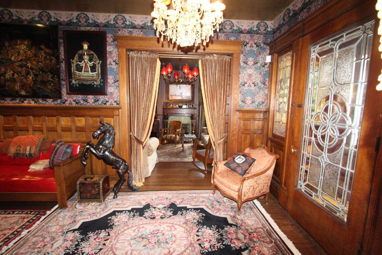 South Broadway Manor B&B - Near Fallingwater, Ohiopyle State Park, Hiking & Biking Trails Gap Scottdale エクステリア 写真